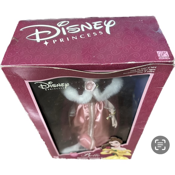 Disney Princess Belle porcelain collectible doll - Picture 3 of 7